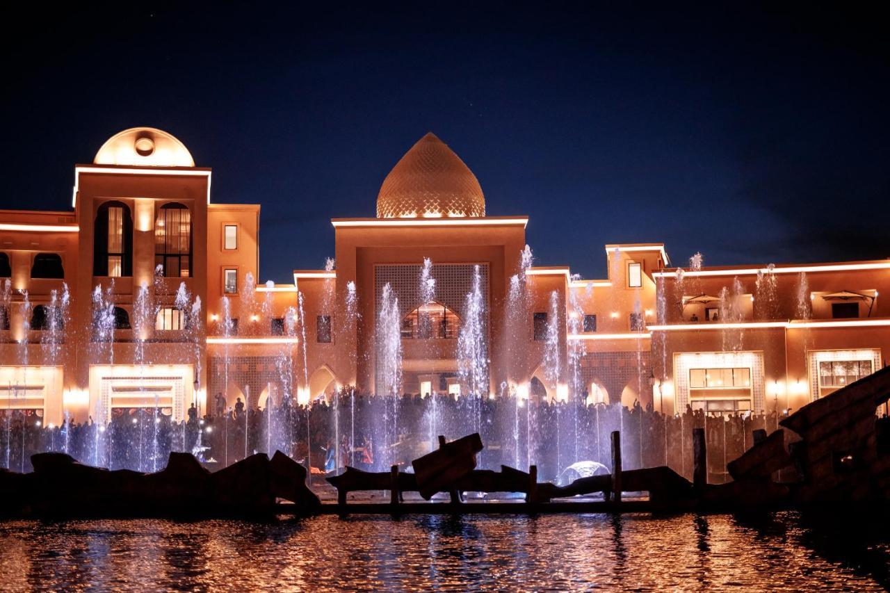 Karavansaray Turkistan Harbour Hotel -Flying Theatre Access Bagian luar foto The fountains at the Emirates Palace