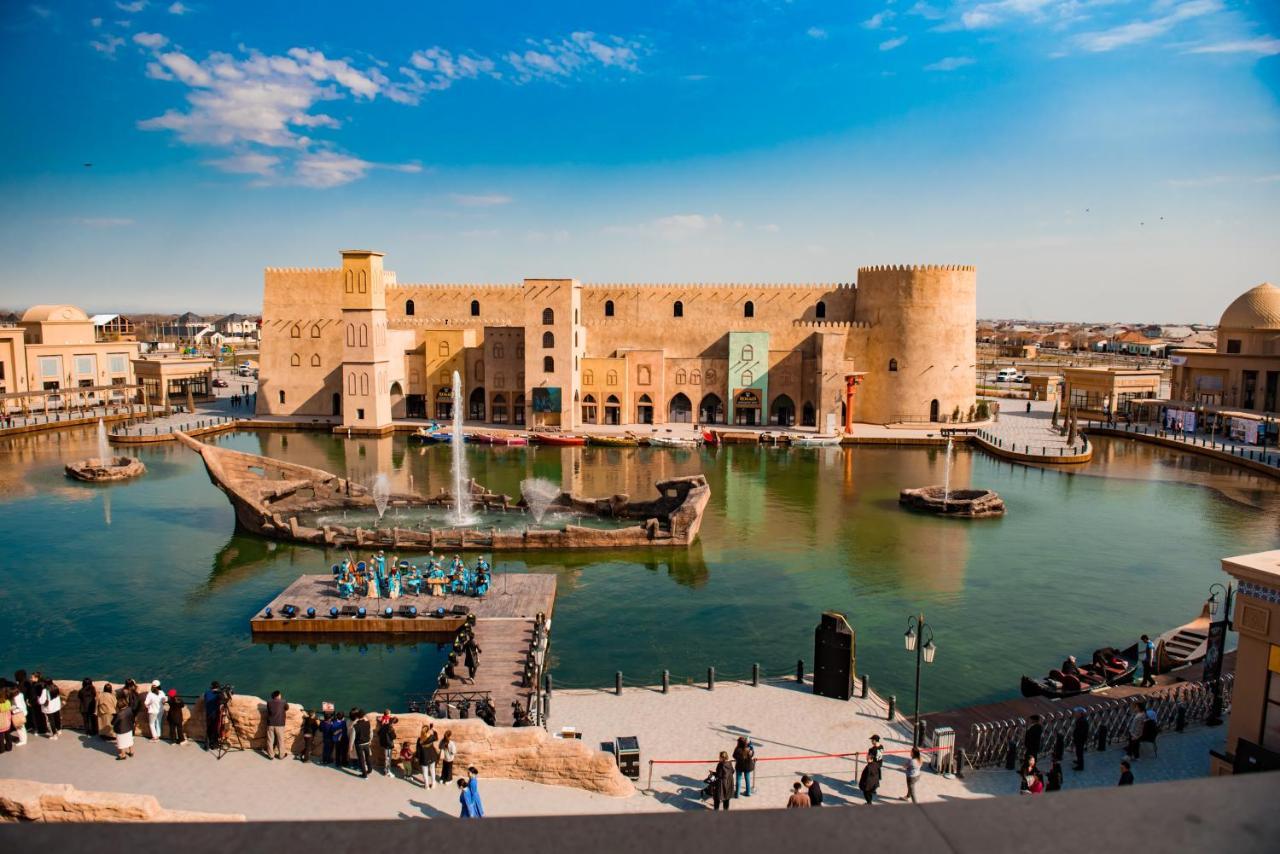 Karavansaray Turkistan Harbour Hotel -Flying Theatre Access Bagian luar foto The Citadel of Aleppo