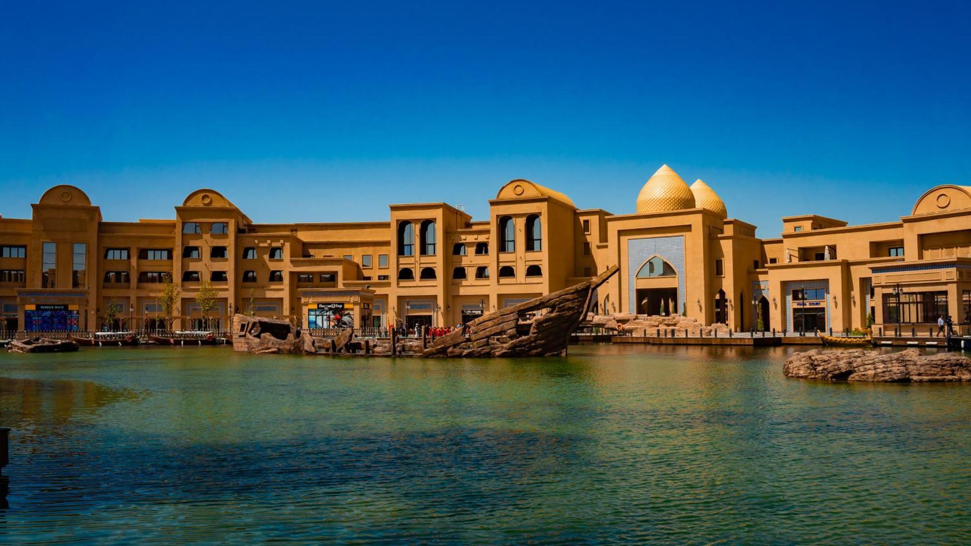Karavansaray Turkistan Harbour Hotel -Flying Theatre Access Bagian luar foto The Village