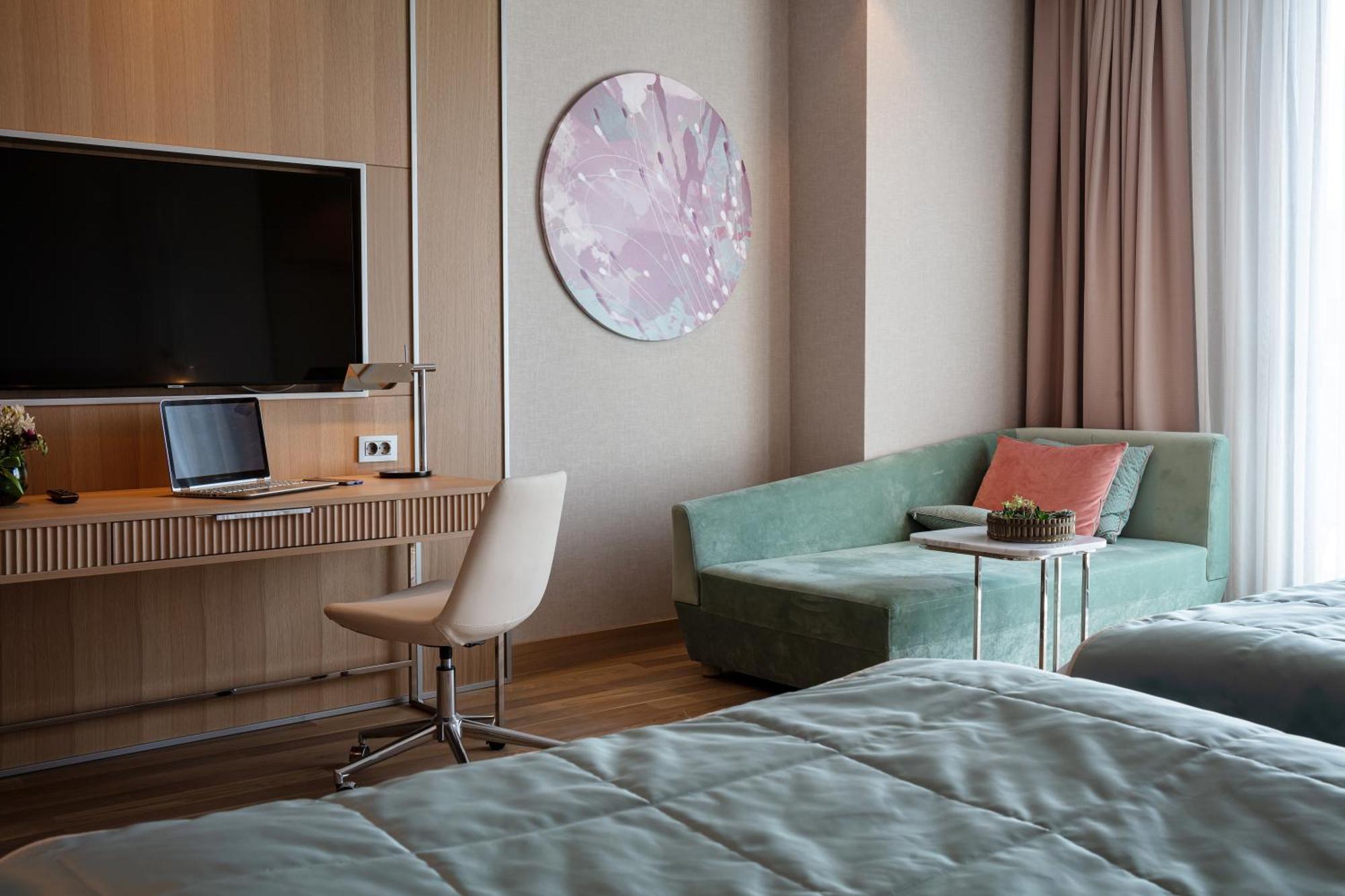 Karavansaray Turkistan Harbour Hotel -Flying Theatre Access Ruang foto Deluxe room